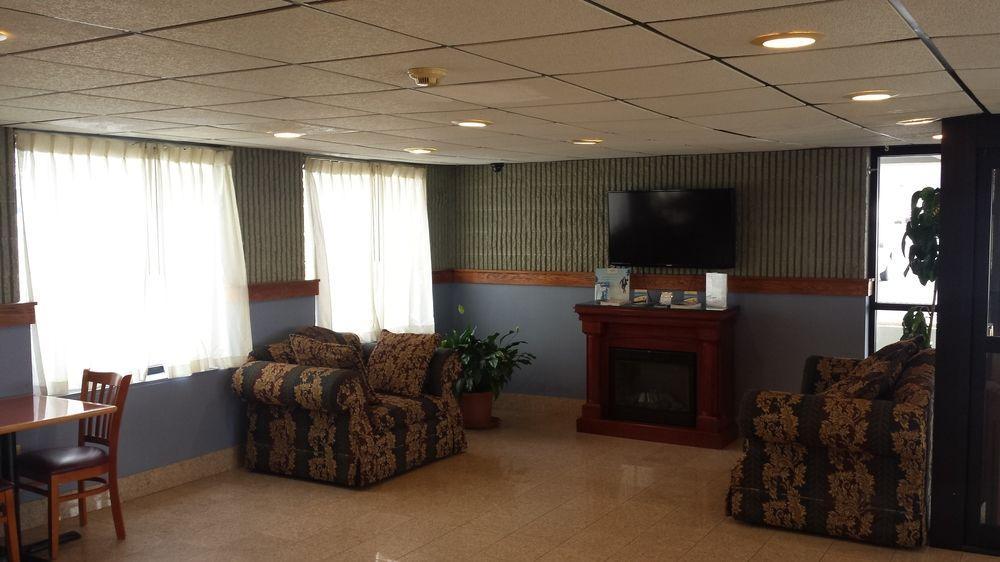 Days Inn By Wyndham Wilkes Barre Eksteriør billede
