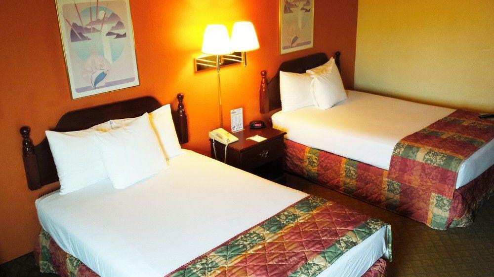 Days Inn By Wyndham Wilkes Barre Eksteriør billede